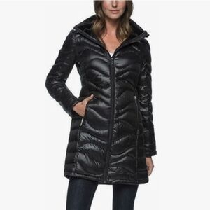 Andrew Marc Premium Down Lightweight Quilted Packable Coat - L
